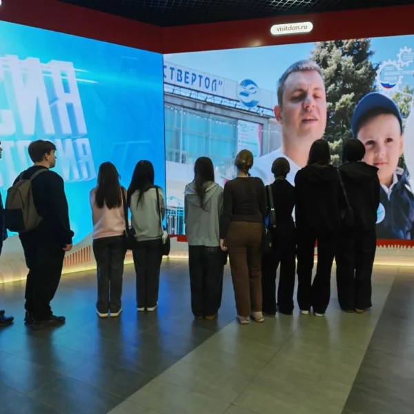 В музее «Россия — моя история» прошел профориентационный интенсив для будущих инженеров 11.12.2025 (1)
