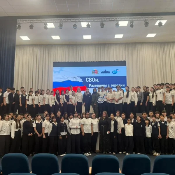 Школа №114 приняла участие в проекте “СВОи: разговоры с героями” (8)