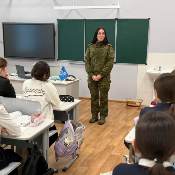 Школа №114 приняла участие в проекте “СВОи: разговоры с героями” (4)