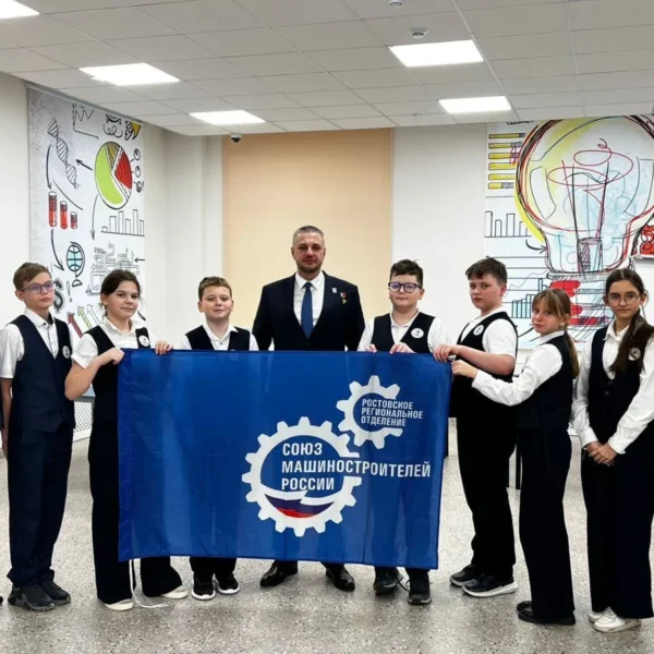 Школа №116 приняла участие в проекте “СВОи: разговоры с героями”, восьмой класс