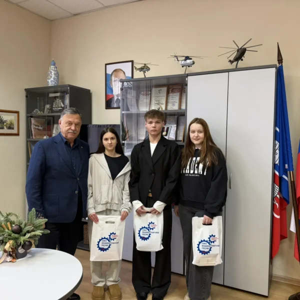 Итоги новогоднего творческого конкурса студентов Донского промышленно-технического колледжа