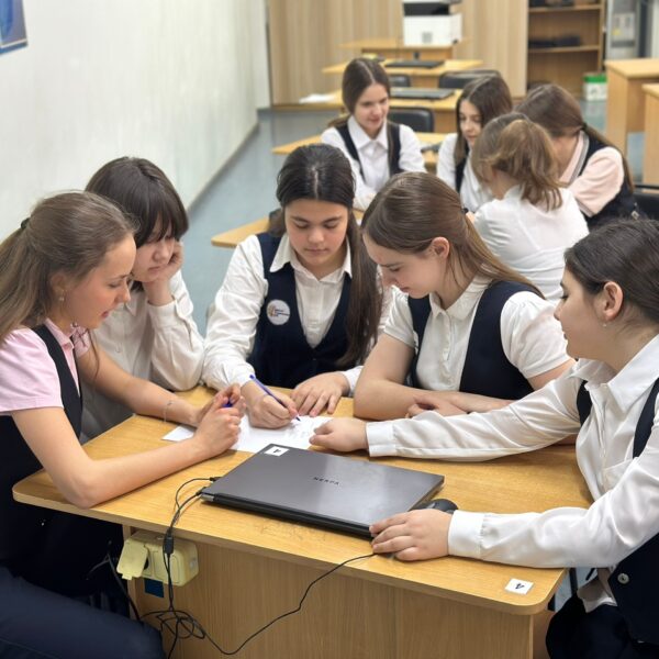 В гимназии 35 был проведён «Интеллектуальный терренкур» для 7-8 классов