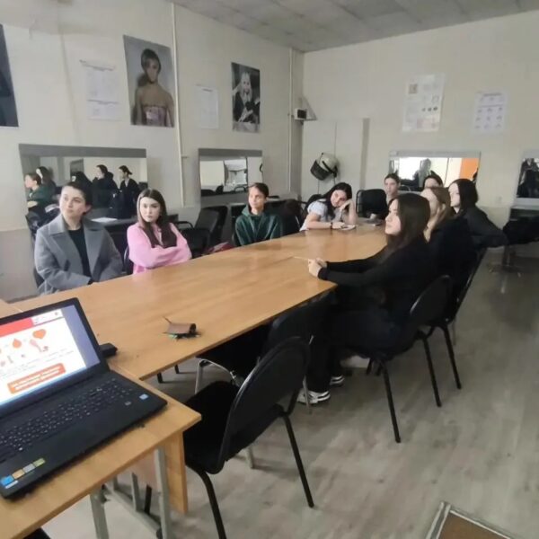 Мероприятие посвященное вопросам добровольного донорства крови костного мозга для студентов  группы Тик 20/2 по специальности «Технологии индустрии красоты» по профессии «Контролер качества в машиностроении»