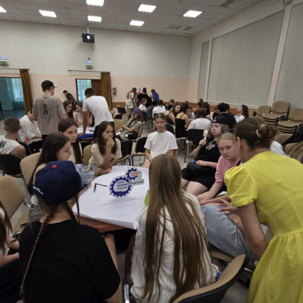 Университетские профсмены в лагере “Радуга” проводит Ростовское отделение СоюзМаш и ДГТУ