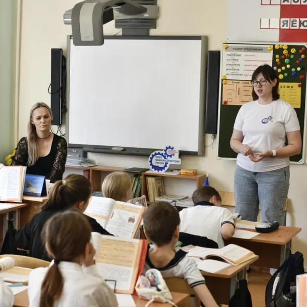 Профориентационные уроки провели представители Ростовского отделения СоюзМаш для школьников