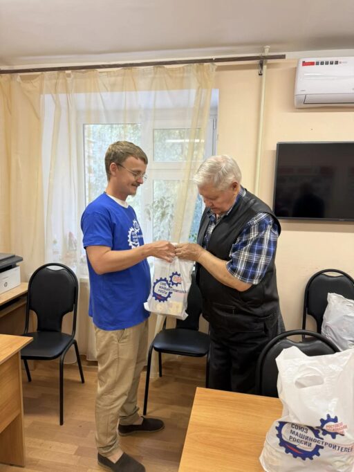 Региональное отделение СоюзМаш рядом с ветеранами: в Ростовской области прошла социальная акция ко Дню пожилого человека